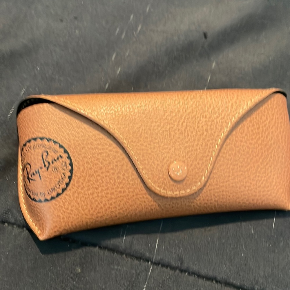 Ray-Ban sunglass holder